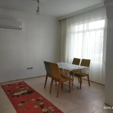Modern Flat Walk To Shops, Cafes Harbour Apartment *
