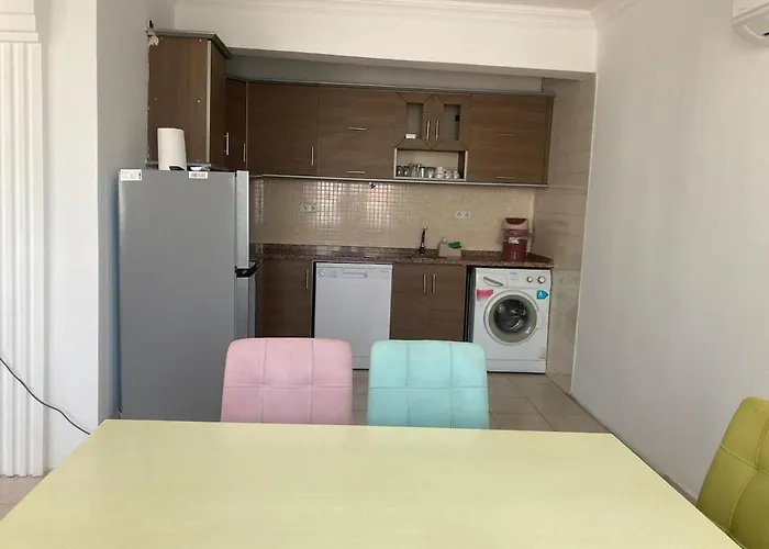 Apartamento Modern Flat Walk To Shops, Cafes Harbour Fethiye